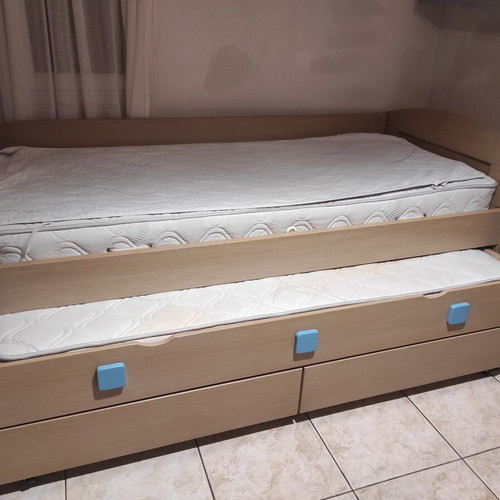 Double bed for children's room with drawers, like new