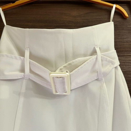 Paranoia midi skirt white like new