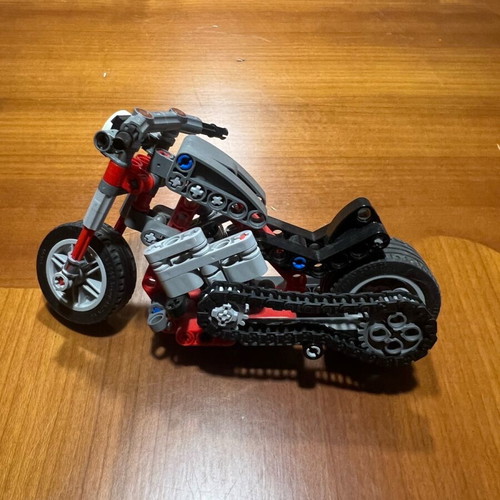 Lego motorcycle replica new with working chain and handlebar