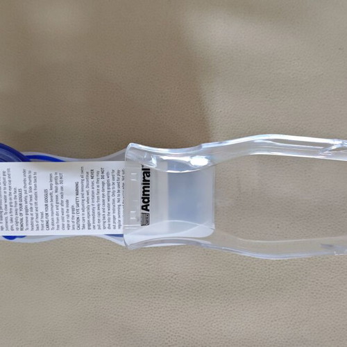 Swimming goggles new, adjustable size