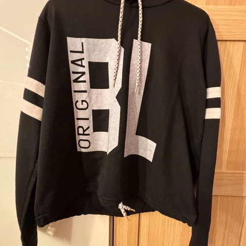 Sweatshirt black size L like new