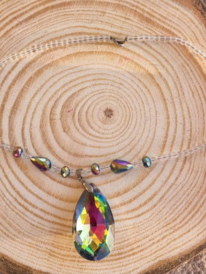 Necklace with Swarovski pendant like new, multicolor