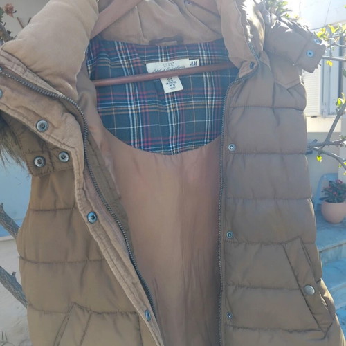 H&M sleeveless vest used with detachable hood brown