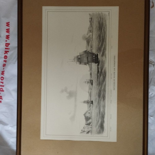 Engravings in wooden frame set of 3 like new
