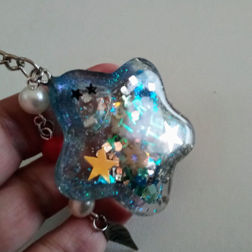 Handmade Shaker keychain pendant new, blue multicolor