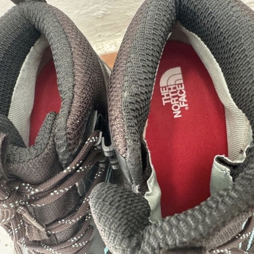 The North Face Fastpack II Mid GTX women's boots like new, size 38, black