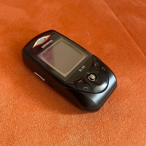 Siemens SL65 phone brand new in black