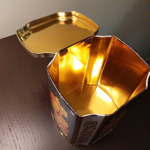 Metal vintage collectible box used, Made in Great Britain 1980s