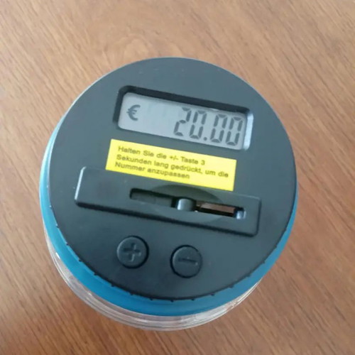 Coin bank and counter like new
