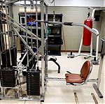  Multi gym station πολυμηχανημα πολυοργανο γυμναστικής με πλάκες βάρους 900 kg μαζί δίνονται και κ.α μηχανήματα δωρεάν μεταφορικά