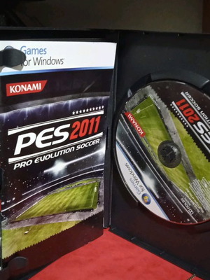 Pes 2011 Pro Evolution Soccer PC DVD used