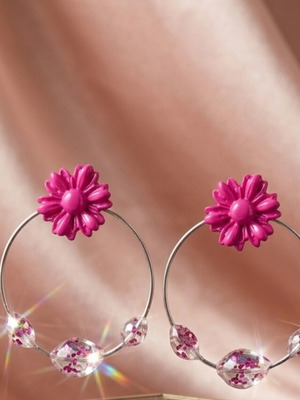Hoop earrings with handmade dark pink fuchsia daisy, new