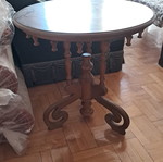 Round table
