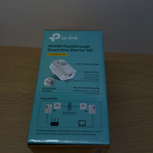 TP-Link AV600 Powerline Adapter with AC Pass Through new