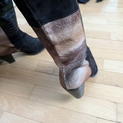 Italian women's boots new, size 40, beige and brown