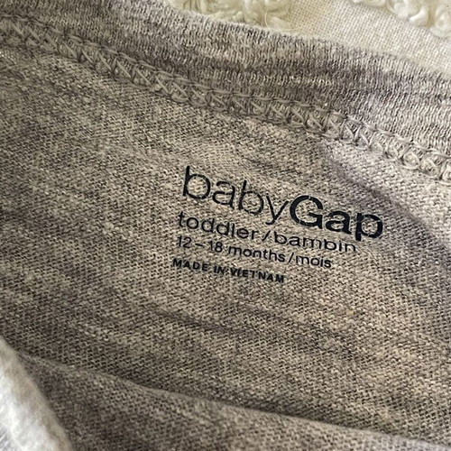 Gap clothes like new for boy 12-18 months