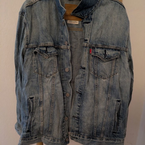 Levi's Jean Jacket used, size L, blue