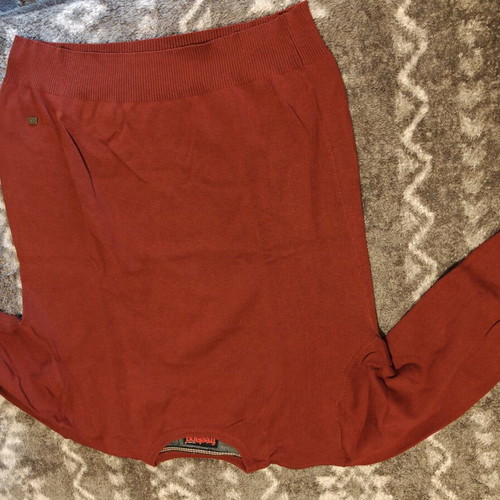 Freeland sweater red XL like new