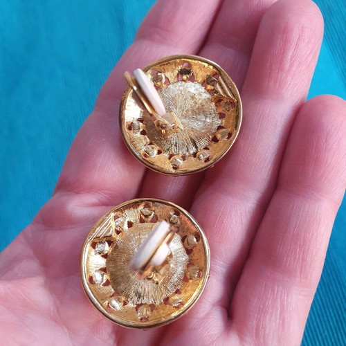 Vintage 80s clip earrings like new, gold tone with black enamel