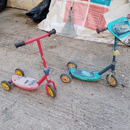 Children's scooters used, set of 2