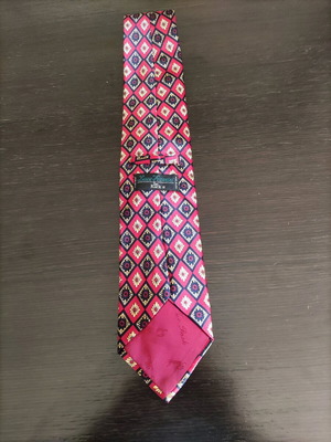 Branded tie made of pure silk
