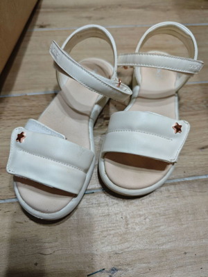 Geox sandals size 34 for girls, used, white