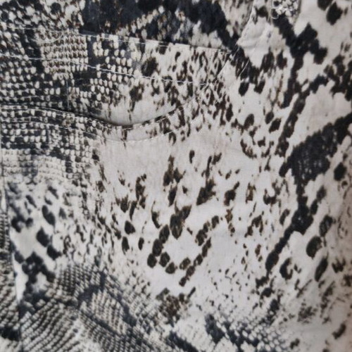 Passager women's pants in crocodile print, like new, size 40