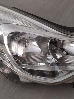 Right headlight Opel Corsa D Valeo 95511328