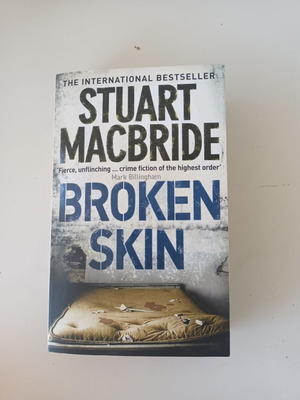 Broken Skin by Stuart MacBride, English book