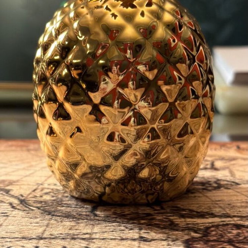 Decorative ceramic pineapple gold metallic finish like new