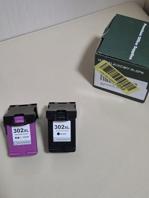 HP 302XL ink cartridge set black and tri-color new