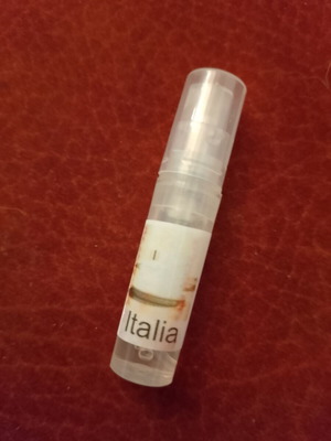 Italia by Rayhaan Eau de Parfum 1.5 ml like new, authentic refill