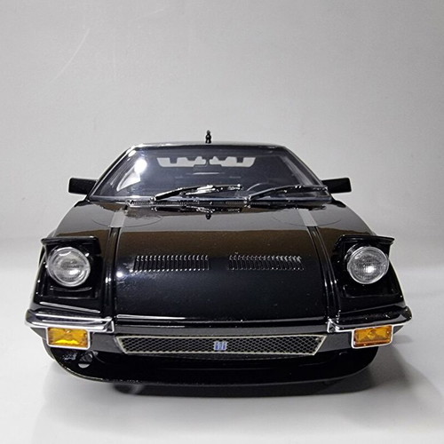 Kyosho De Tomaso Pantera L Metal Model Scale 1:18 New
