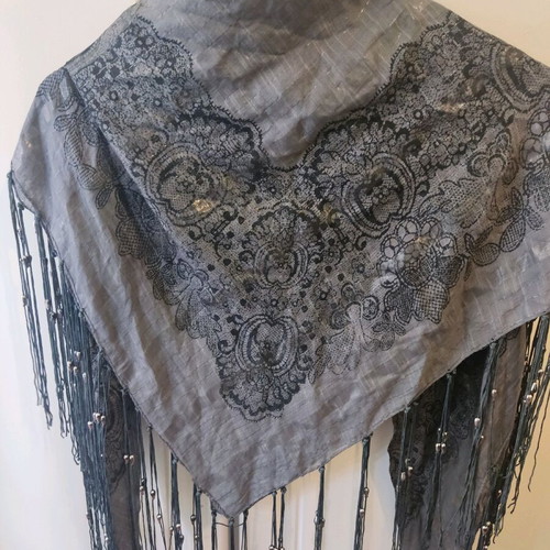 Scarf like new