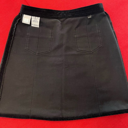 Versace Jean Couture skirt like new, black velvet, size M