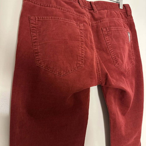 GANT men's corduroy pants like new, burgundy