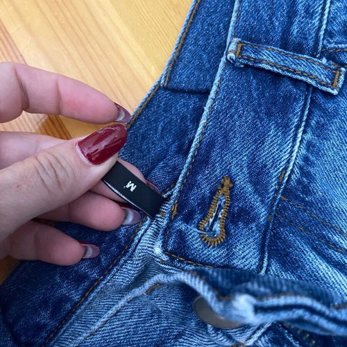 Jeans pants like new with disco balls, size M