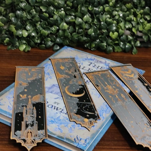 Fantasy Castle bookmark set new, 3D printed