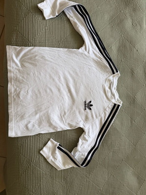 Adidas long-sleeve shirt like new, size S, white, 9-10 years