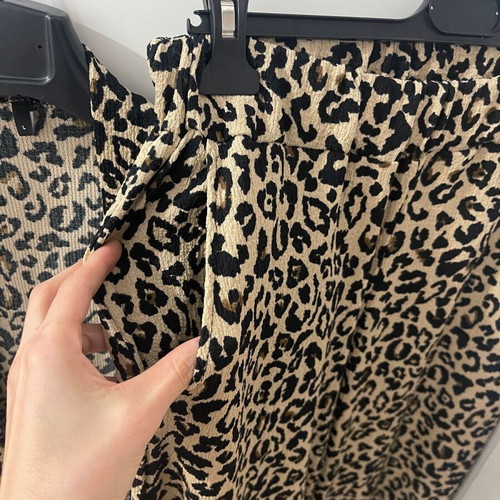 Tiger print set like new, black and beige