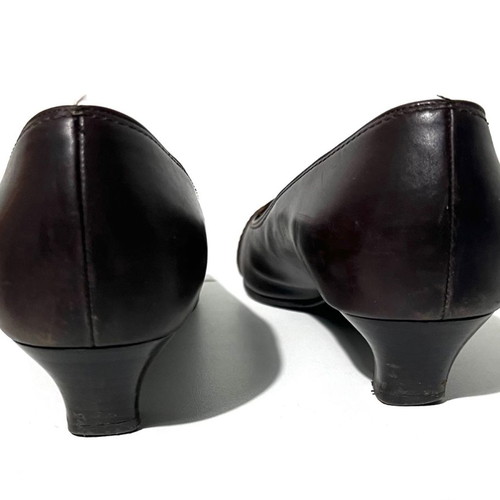 Salvatore Ferragamo mid heels used, brown pumps
