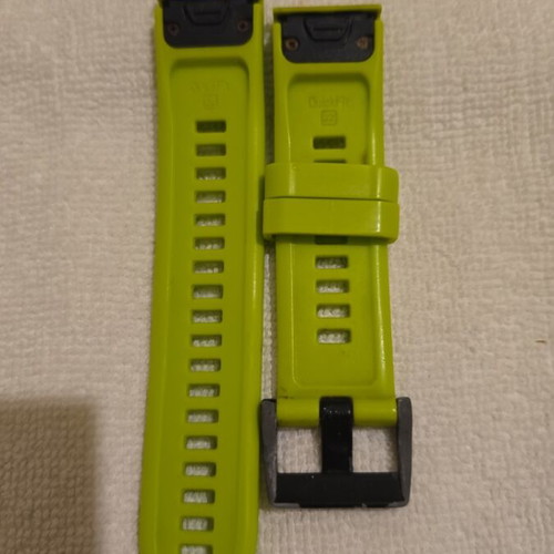 Garmin QuickFit 22 silicone strap used