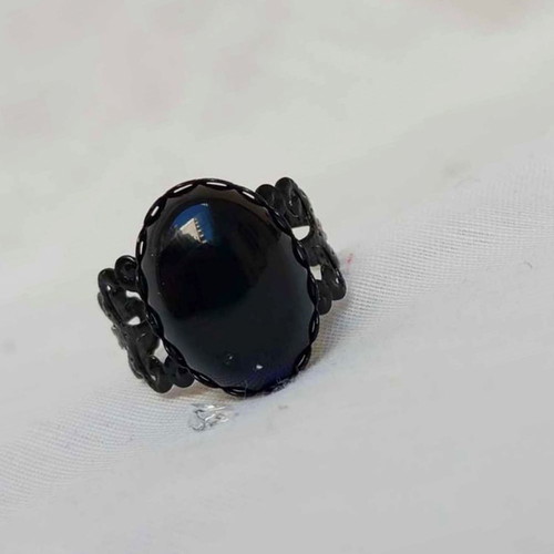 Ring with black and blue crystal new