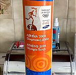  Αυθεντική Δάδα ολυμπιακών αγώνων  2004 στην επίσημη συσκευασία της!!. Κάθε έλεγχος δεκτός ! κάθε σοβαρή προσφορά συζητήσιμη ! Έχει γυρίσει στην κορυφή το αλουμίνιο δείτε φωτογραφίες  !