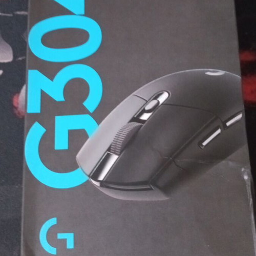 Logitech G304 Lightspeed Wireless Gaming Mouse, black