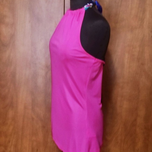 Luxury Who's Who Fuchsia Halter Top καινούργιο, μέγεθος M, 100% Viscosa