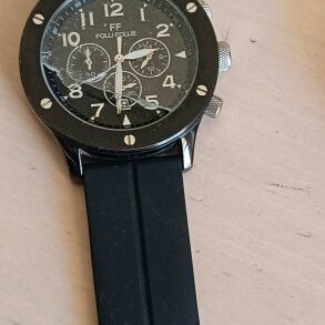 Folli Follie men's watch used with broken glass, black