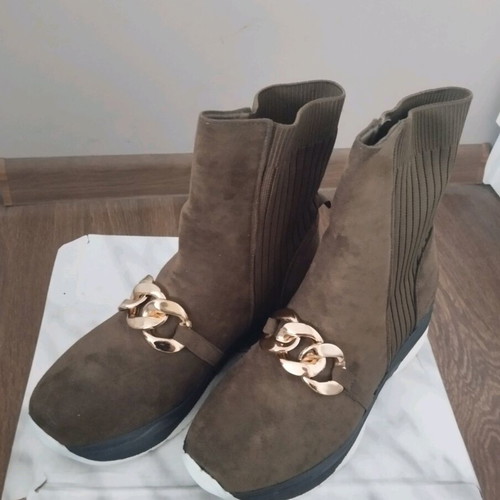 Sock-style boots new, suede, platform, size 39