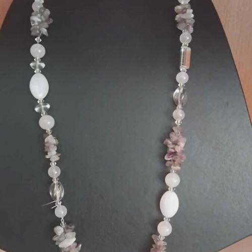Necklace with stones pink purple 36 cm length like new
