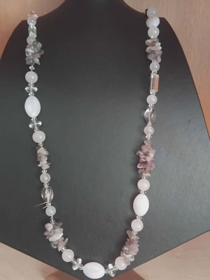 Necklace with stones pink purple 36 cm length like new